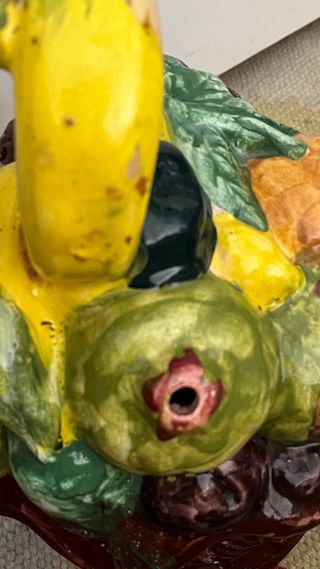 Botijo de cerámica de Manises frutero engaño