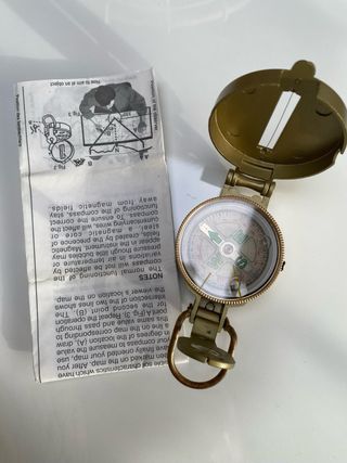 Brújula de latón ENGINEER