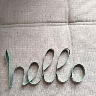 Decoración Hello Metal Verde