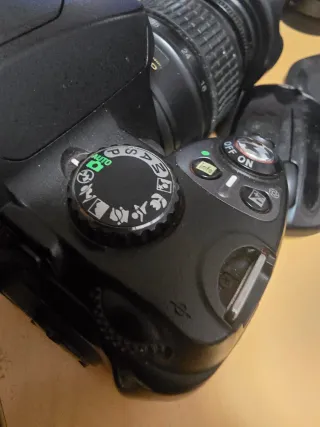 Cámara Nikon D40 + Objetivo AF