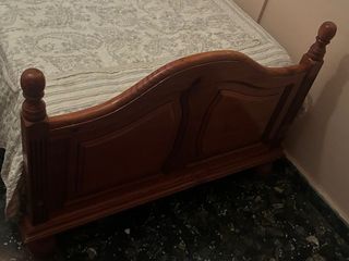 2 Camas 90cm Madera y Tela