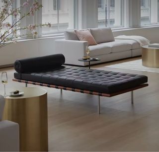 Diván estilo Barcelona Piel y Madera