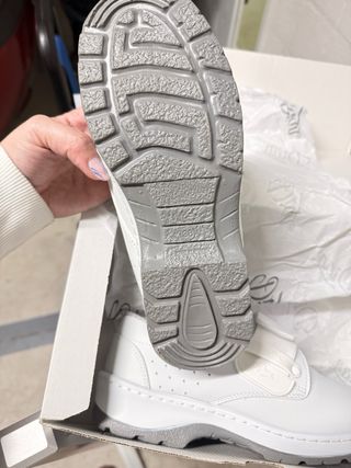 Zapatos trabajo Dian