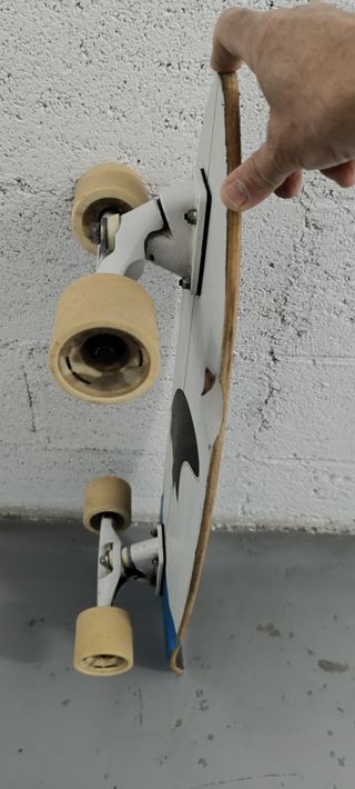 Surfskate NKD diseño tabla de surf