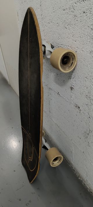 Surfskate NKD diseño tabla de surf