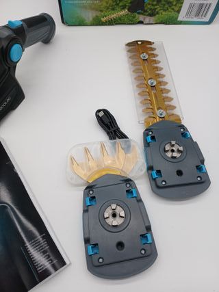 Cecotec Cortasetos a Batería de Mano 2 en 1 TitaniumSword 2000 Hand. Batería Integrada 7,2V, Motor sin Escobillas, Brushless, Cu