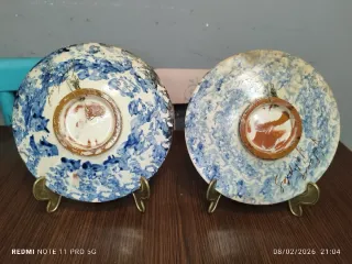 2 ANTIGUOS PLATOS CERAMICA DECORATIVOS