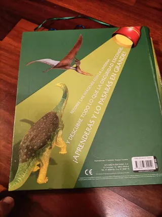 Libro Linterna Dinosaurios