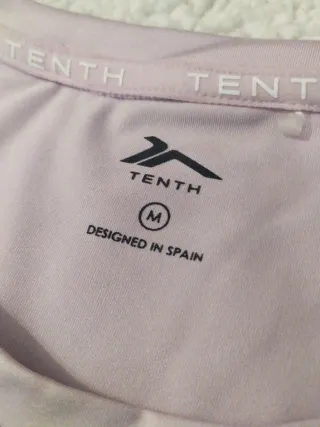 Camiseta deportiva rosa