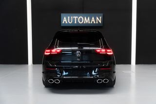 VOLKSWAGEN GOLF 8 R PERFORMANCE