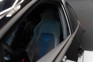 VOLKSWAGEN GOLF 8 R PERFORMANCE
