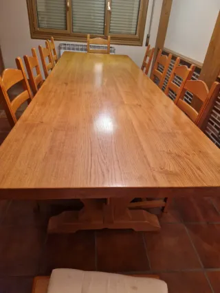 Mesa de txoko de madera
