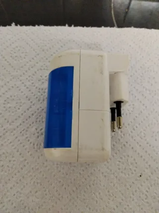 Cargador de pilas AA, 9v,2 USB,conexión coche