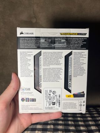 Memoria RAM DDR4 CORSAIR 32GB