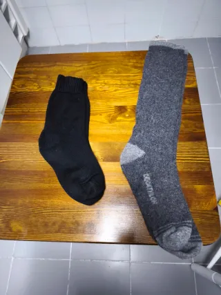 Set de guantes y calcetines invierno