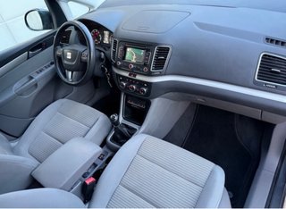 SEAT Alhambra como nuevo. 1.4i gasolina pegatina C
