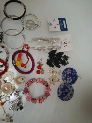 Lotto bigiotteria donna