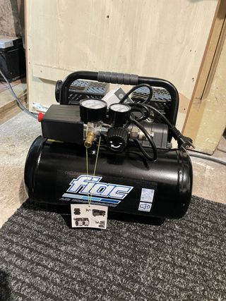 Compressore aria Fiac 6L 8 Bar Silenziato