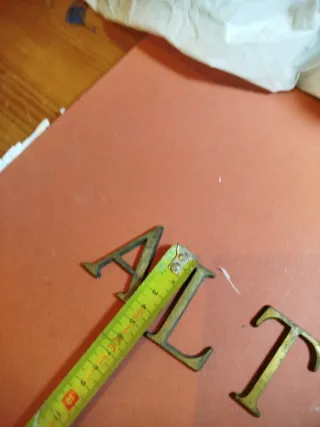 Lote letras latón Altea