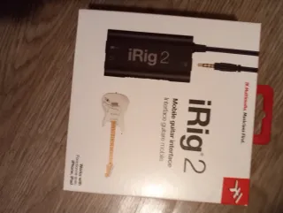 Mesa mezclas Hercules DJ, Micrófono, mesa Quiklok