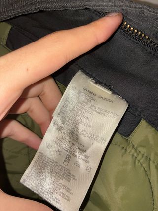 Chaqueta Diesel negra acolchada interior verde S