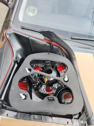 Faros traseros Toyota Avensis 2007