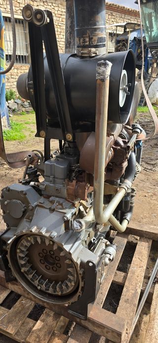 MOTOR IVECO 175 CV - F4GE0684C*D