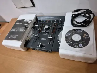 Controlador DJ Hercules Universal
