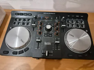 Controlador DJ Hercules Universal