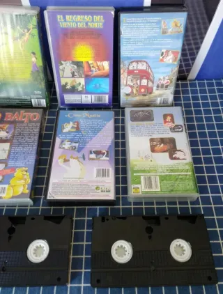 8 VHS PELÍCULAS INFANTILES ORIGINALES