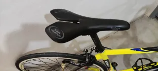 Bicicleta BH carretera