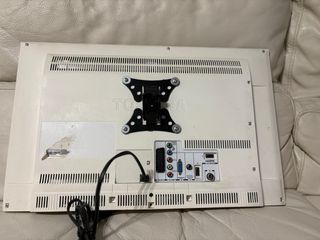 Toshiba 23 TV Blanca