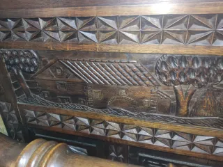 Perchero y paragüero de madera tallada