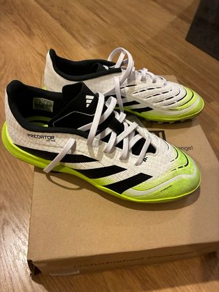 Botas fútbol Adidas Predator League TF 38.