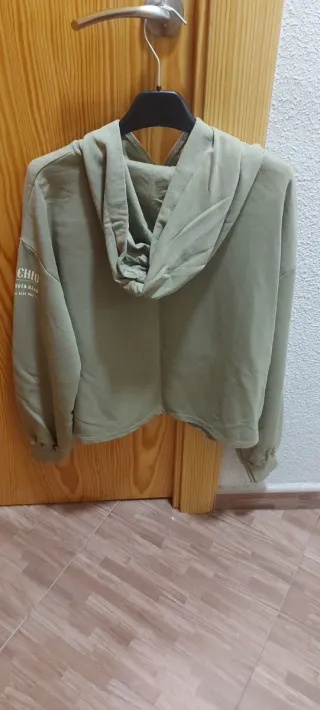 Sudadera Stradivarius Disney Talla S Beige