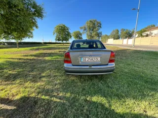 Opel Astra 2001