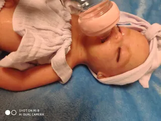 Muñeca reborn 38 cm silicona, rebajada por error p