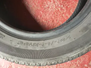 Juego de 2 neumáticos TRAZANO 205/65R16C