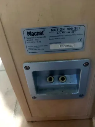 Home cinema: Harman Kardon AVR 330 con 6 altavoces