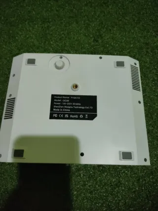 Proyector Blanco y Negro