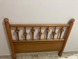 Cabecero de madera para cama de 90cm