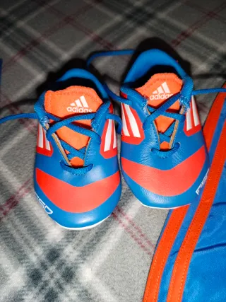 Conjunto deportivo Adidas bebé