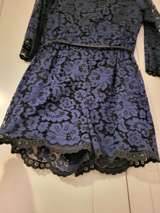 Mono Zara encaje azul y negro talla S