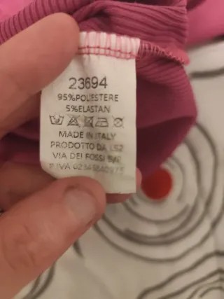 Camiseta fucsia manga larga fruncida