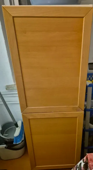 Mesa y sillas de comedor. URGENTE