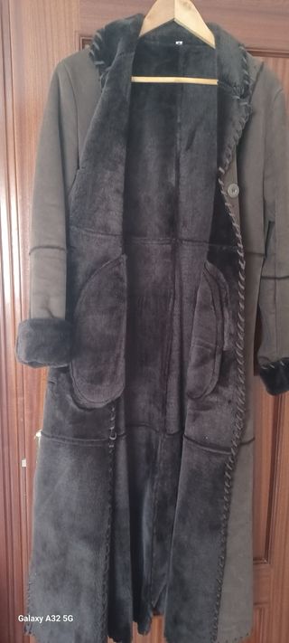 Abrigo doble faz marrón chocolate