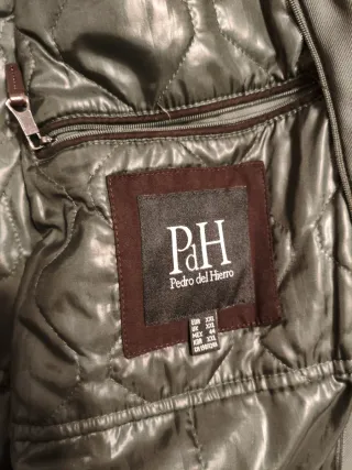 Chaqueta Pedro del Hierro impermeable verde
