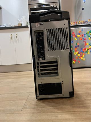 Base PC MSI MAG Infinite i7 10th Gen