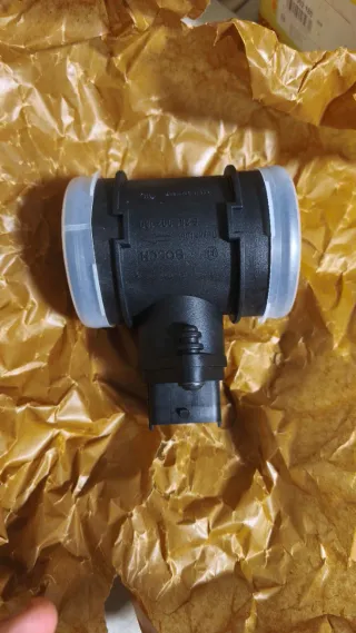 Caudalímetro Bosch Opel Astra G