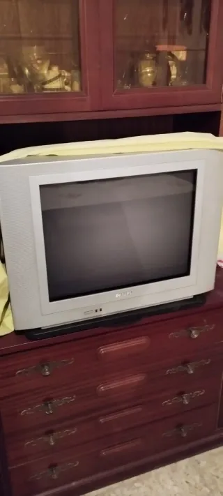 Lote 4 Televisores Antiguos
